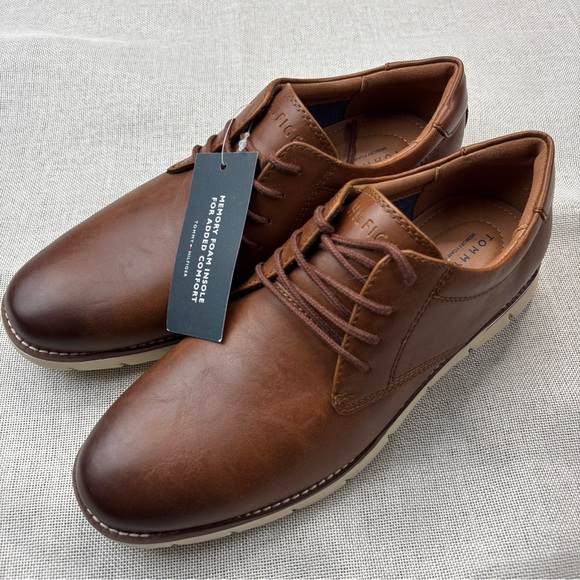 Tommy Hilfiger Brown Leather Derby Oxfords